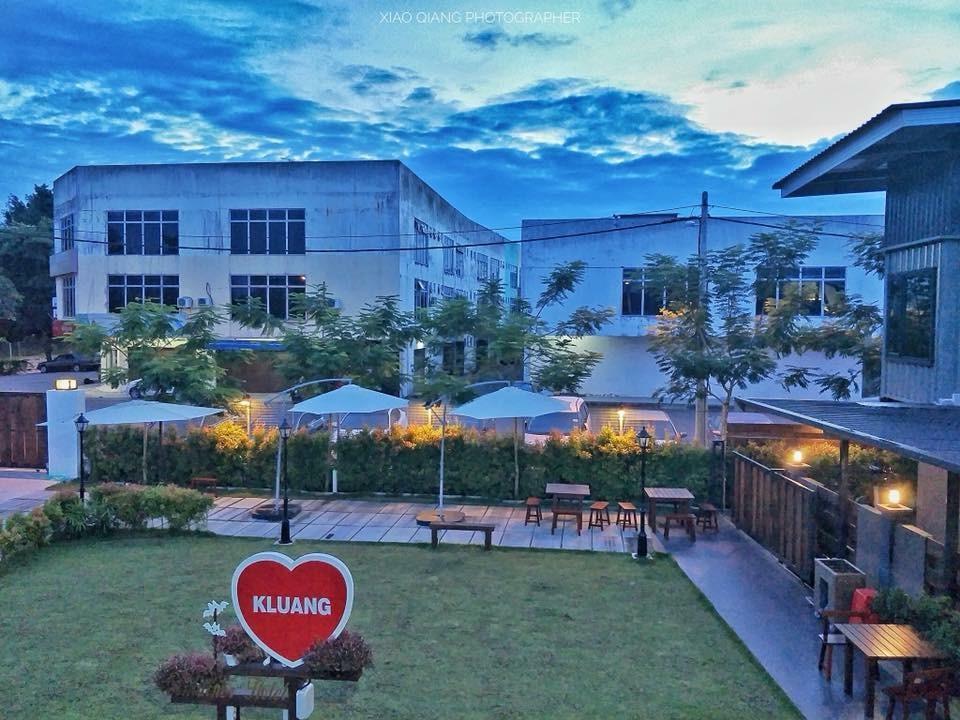 กลวง คอนเทนเนอร์ โฮเต็ล Hotel เกอลวง ภายนอก รูปภาพ