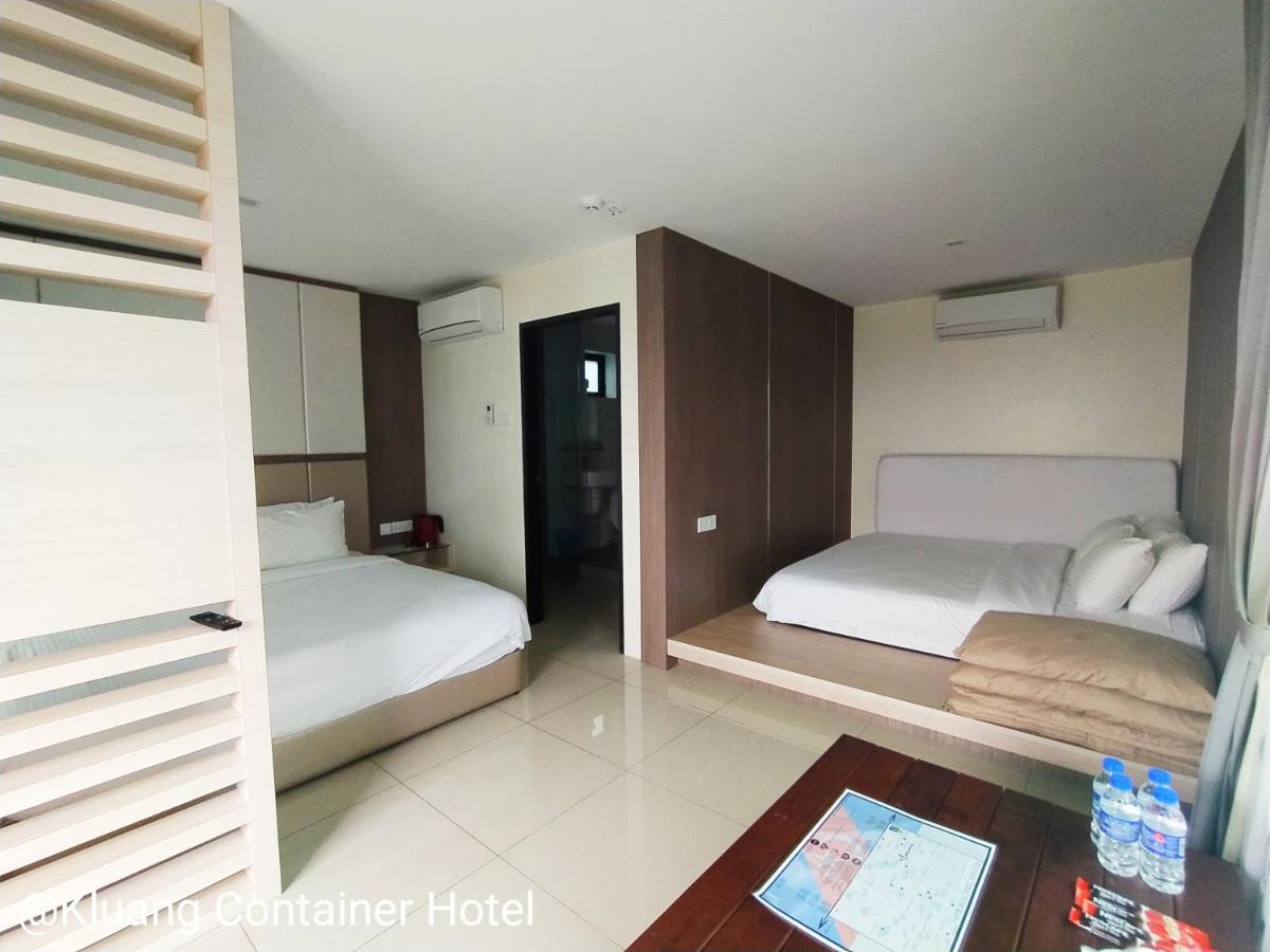 กลวง คอนเทนเนอร์ โฮเต็ล Hotel เกอลวง ภายนอก รูปภาพ