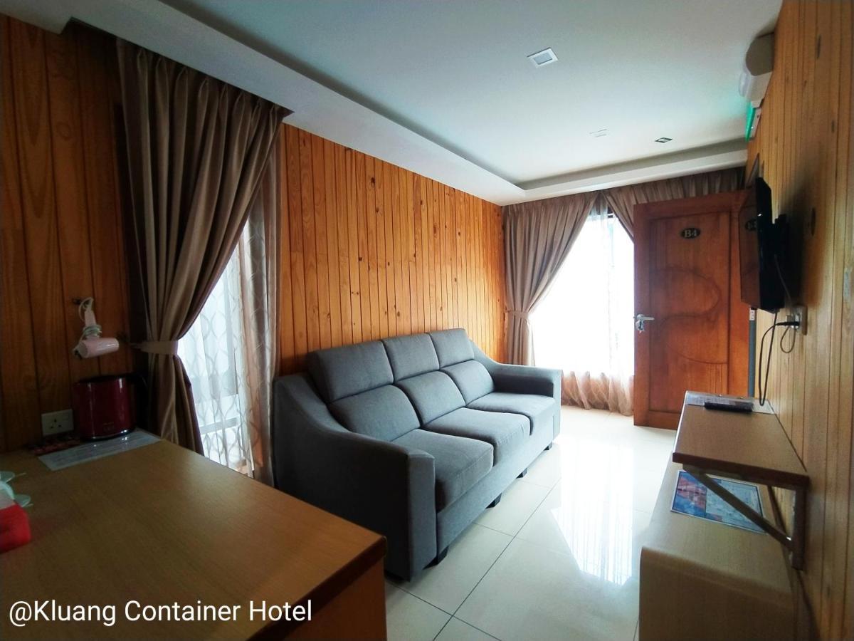 กลวง คอนเทนเนอร์ โฮเต็ล Hotel เกอลวง ภายนอก รูปภาพ
