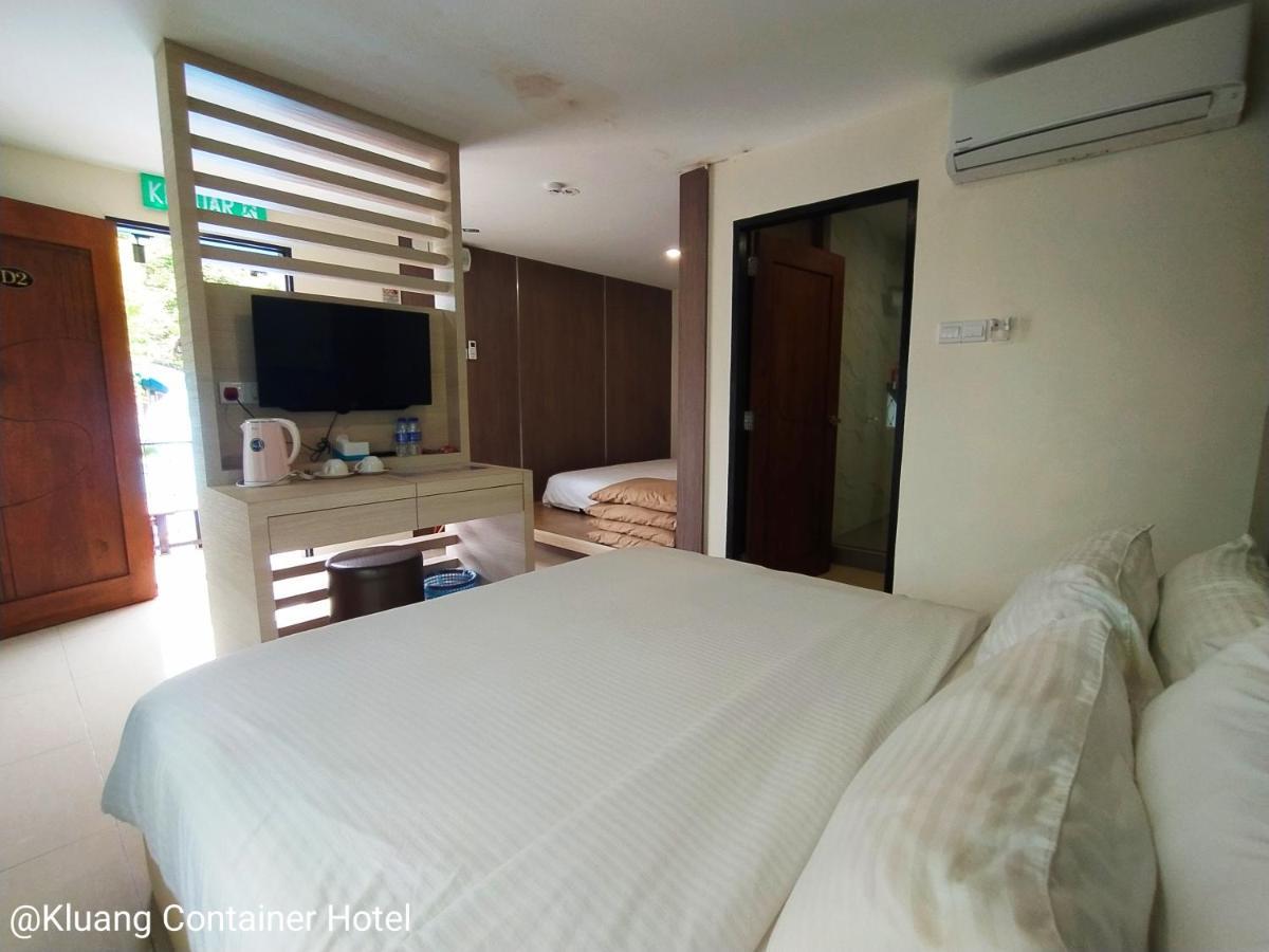 กลวง คอนเทนเนอร์ โฮเต็ล Hotel เกอลวง ภายนอก รูปภาพ